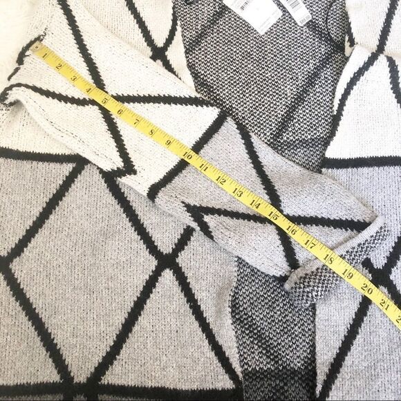 NWT Geometric Lined Joseph Aboud Cardigan - Picture 6 of 6